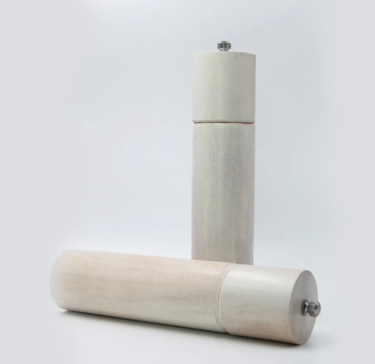 Artisan Wood Mango Salt & Pepper Mill (Set of 2)